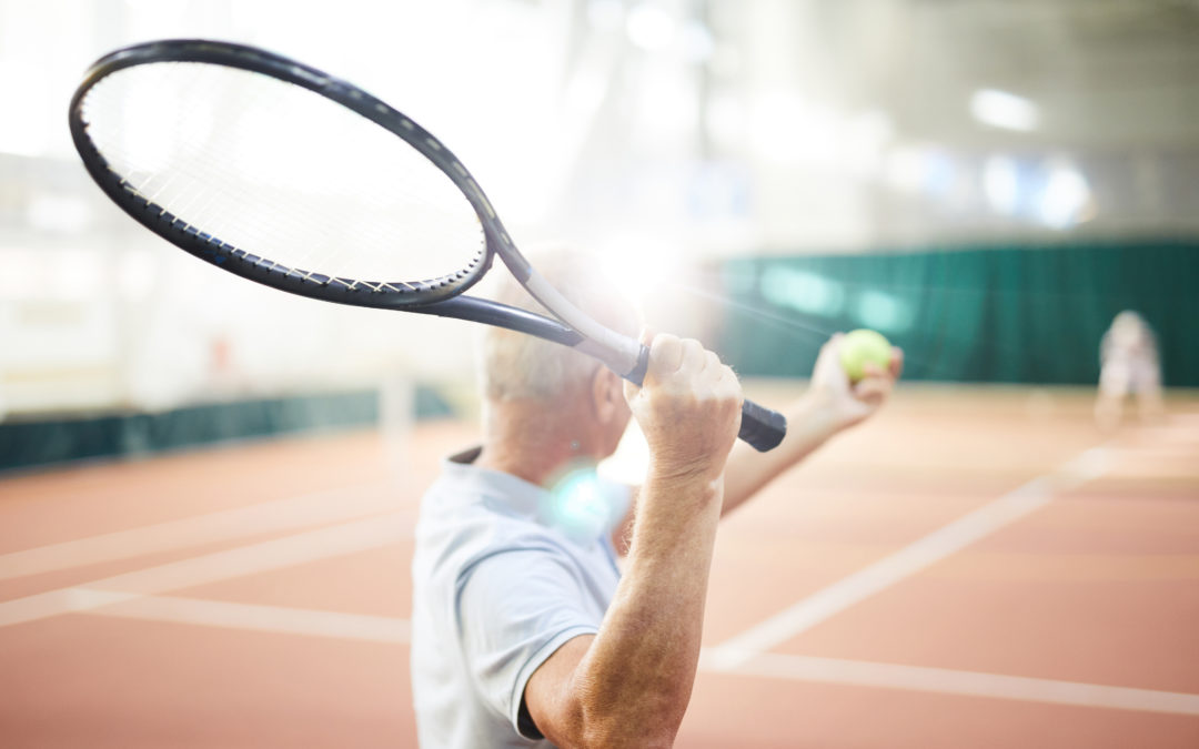 The Causes and Symptoms of Tennis Elbow (Video)