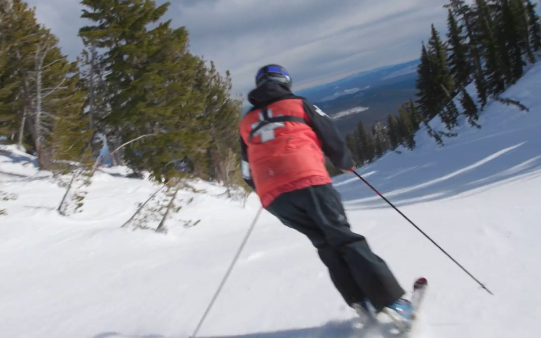 Ski PatrolLER Gets Back on the Slopes after Knee Replacements